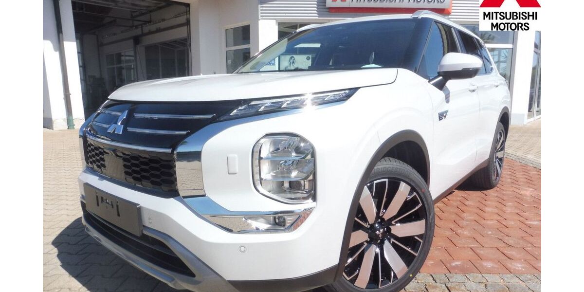 Mitsubishi Outlander 1.356 km 44.980 &euro; Hofkirchen Ortsteil Pirka 94544