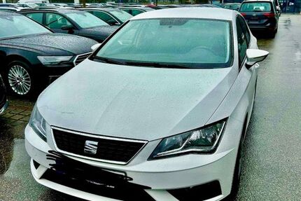 Seat Leon 140.000 km 12.900 &euro; Salzweg 94121