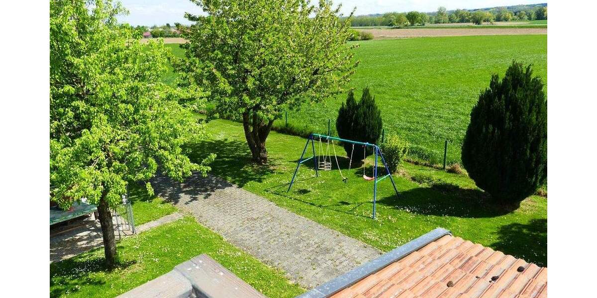 Einfamilienhaus Bad Griesbach i. Rottal Singham - 7 Zimmer, 180 m&sup2;, 340.000&euro; | Angebot:25661354