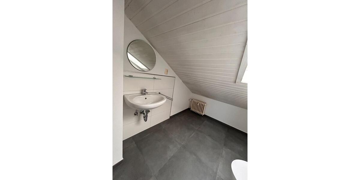 Dachgeschoßwohnung Passau Auerbach - 3 Zimmer, 62 m&sup2;, 495&euro; | Angebot:25361371