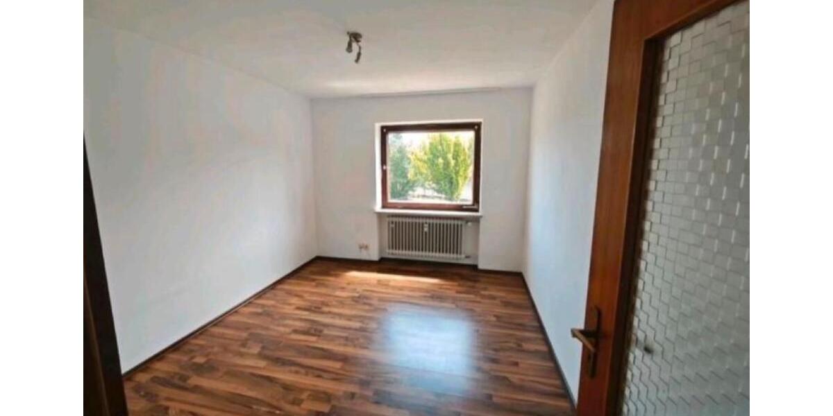 Erdgeschoßwohnung Hutthurm - 5 Zimmer, 117 m&sup2;, 850&euro; | Angebot:25651007