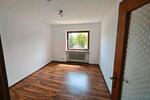 Erdgeschoßwohnung Hutthurm - 5 Zimmer, 117 m&sup2;, 850&euro; | Angebot:25651007