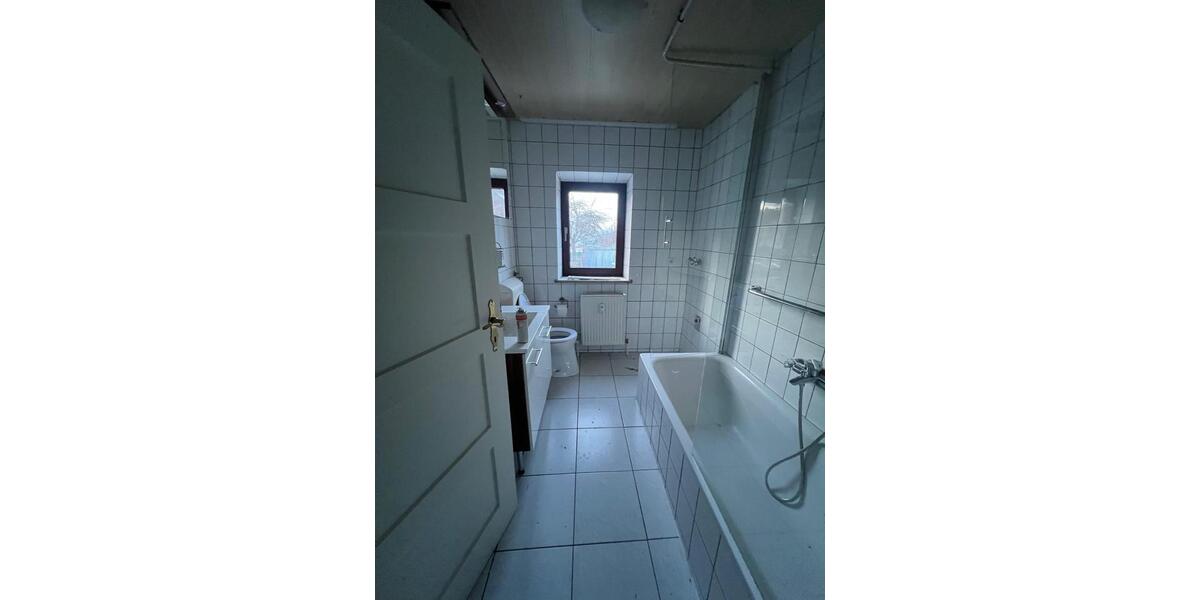 Etagenwohnung Passau Maierhof - 4 Zimmer, 105 m&sup2;, 990&euro; | Angebot:25409051