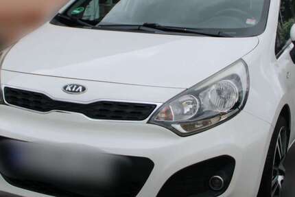 Kia Rio 178.000 km 3.600 &euro; Aldersbach 94501