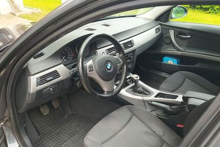 BMW 320 290.000 km 1.750 &euro; Untergriesbach 94107
