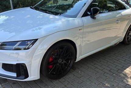 Audi TT 14.585 km 46.990 &euro; Pocking 94060