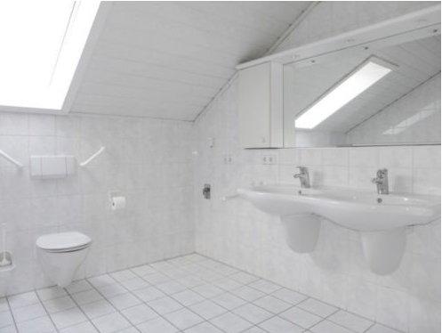 Dachgeschoßwohnung Passau Auerbach - 3 Zimmer, 110 m&sup2;, 975&euro; | Angebot:26002732