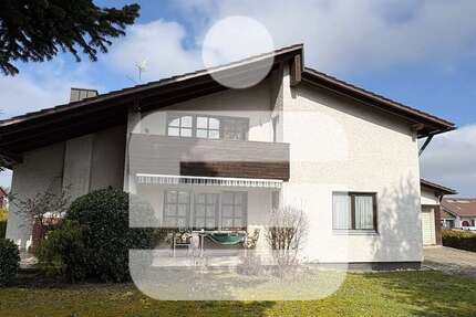 Haus Neuhaus - 7 Zimmer, 197 m&sup2;, 369.000&euro; | Angebot:25823843