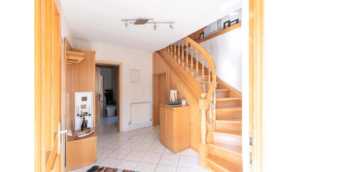 Mehrfamilienhaus, Wohnhaus Hutthurm - 12 Zimmer, 240 m&sup2;, 359.000&euro; | Angebot:26061868