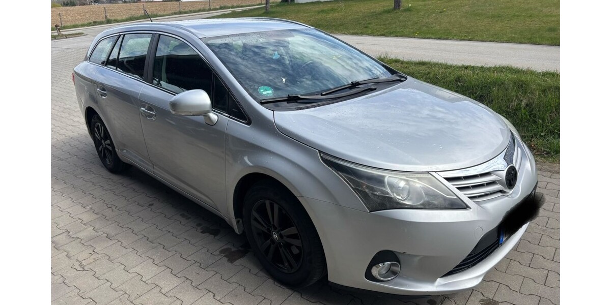 Toyota Avensis 318.032 km 6.000 &euro; Ortenburg 94496