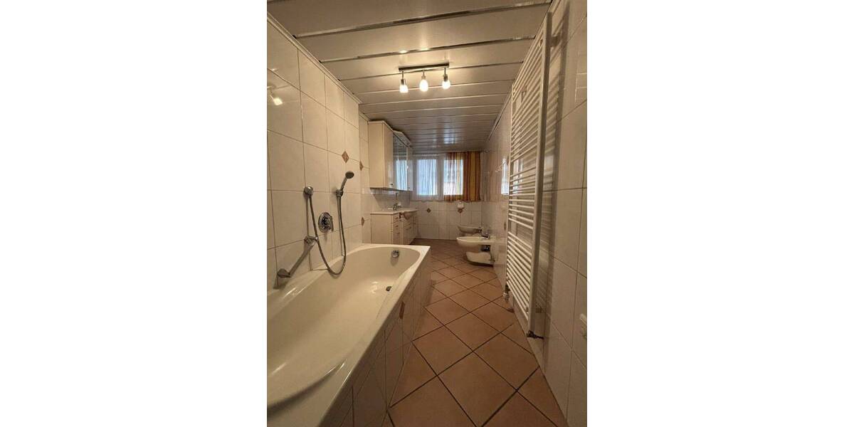 Mehrfamilienhaus, Wohnhaus Ringelai Neidberg - 1 Zimmer, 160 m&sup2;, 215.000&euro; | Angebot:25699675