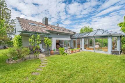 Haus Passau / Neustift Heining - 7 Zimmer, 217 m&sup2;, 595.000&euro; | Angebot:26778843