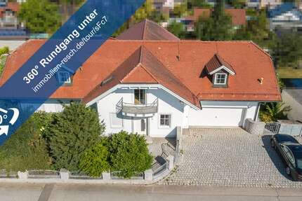 Haus Salzweg / Straßkirchen Straßkirchen - 9 Zimmer, 360 m&sup2;, 698.000&euro; | Angebot:27144269