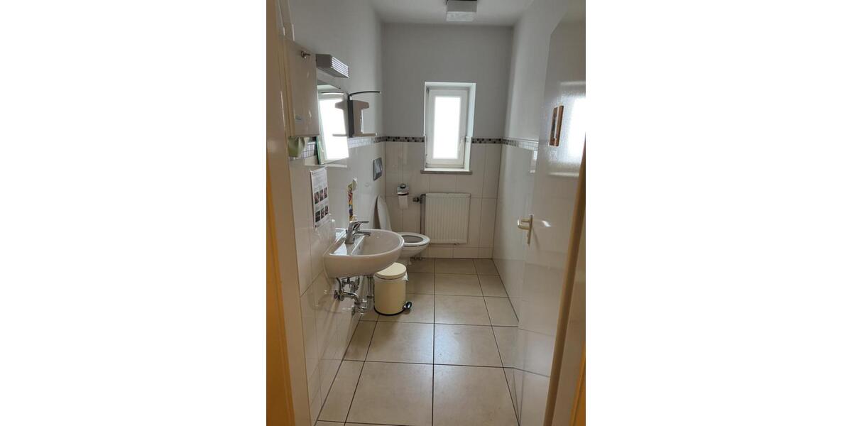 Gewerbeobjekt Vilshofen an der Donau - 1.700&euro; | Angebot:25023121