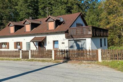 Haus Bayerbach - 7 Zimmer, 203 m&sup2;, 329.000&euro; | Angebot:25285012