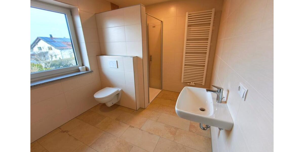 Doppelhaushälfte Rotthalmünster - 4 Zimmer, 125 m&sup2;, 1.312&euro; | Angebot:25349652