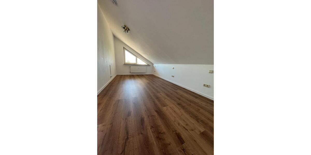 Dachgeschoßwohnung Pocking - 2 Zimmer, 42 m&sup2;, 117.230&euro; | Angebot:25886364