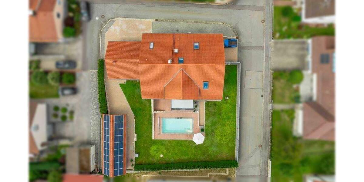 Mehrfamilienhaus, Wohnhaus Künzing Forsthart - 7 Zimmer, 343 m&sup2;, 945.000&euro; | Angebot:25679593