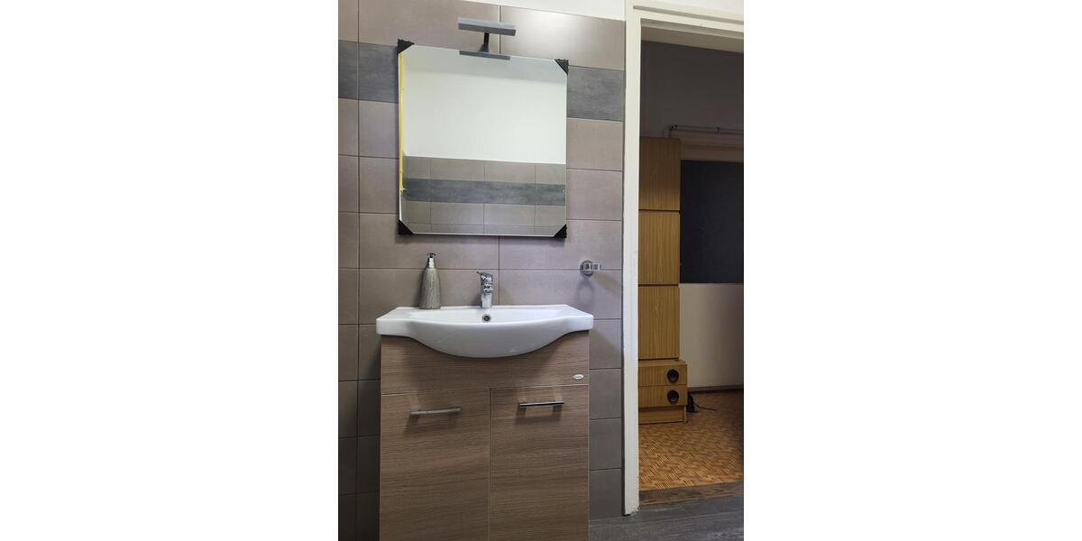 Einfamilienhaus Tettenweis - 6 Zimmer, 173 m&sup2;, 161.000&euro; | Angebot:25960119