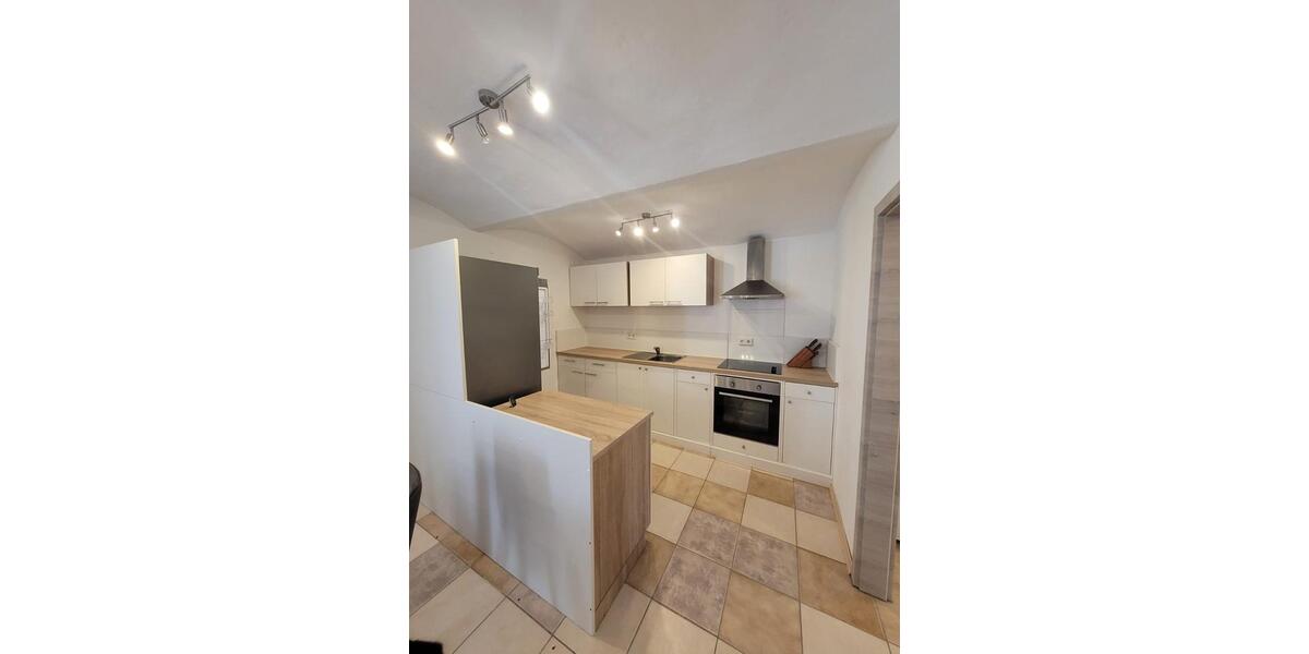 Erdgeschoßwohnung Bayerbach - 2 Zimmer, 80 m&sup2;, 730&euro; | Angebot:25639226