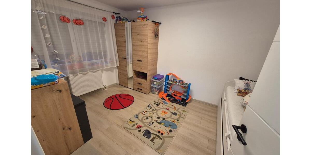 Erdgeschoßwohnung Passau Maierhof - 3 Zimmer, 80 m&sup2;, 1.100&euro; | Angebot:25371175