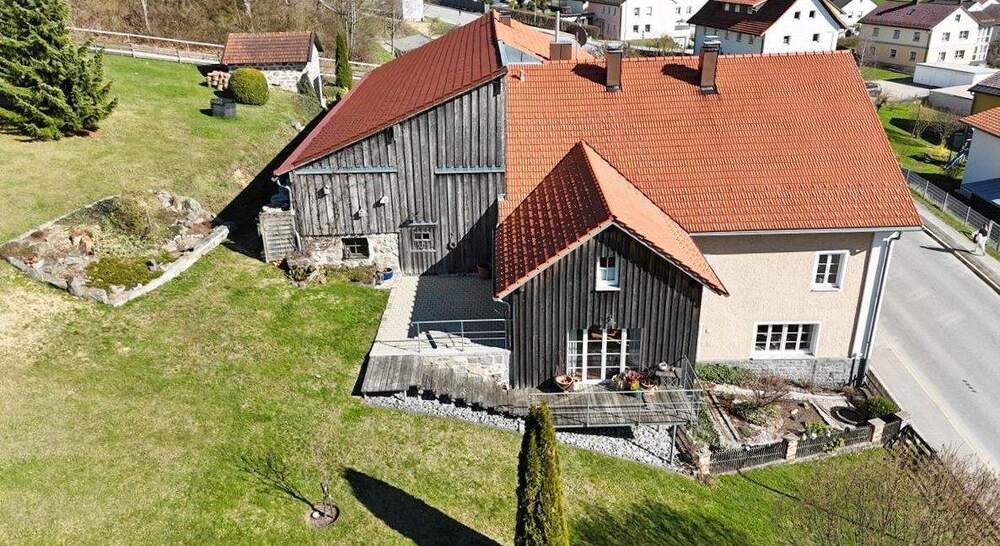 Mehrfamilienhaus, Wohnhaus Freyung - 1 Zimmer, 345 m&sup2;, 449.000&euro; | Angebot:25837384