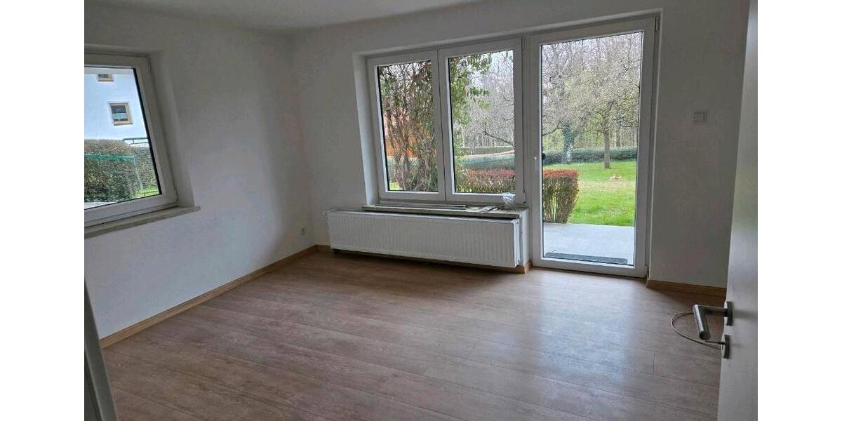 Mehrfamilienhaus, Wohnhaus Hauzenberg - 10 Zimmer, 216 m&sup2;, 379.000&euro; | Angebot:25991621