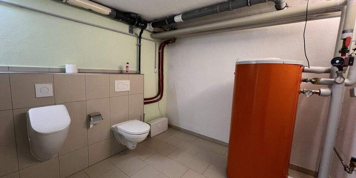 Mehrfamilienhaus, Wohnhaus Bad Füssing Würding - 7 Zimmer, 180 m&sup2;, 850.000&euro; | Angebot:25776956