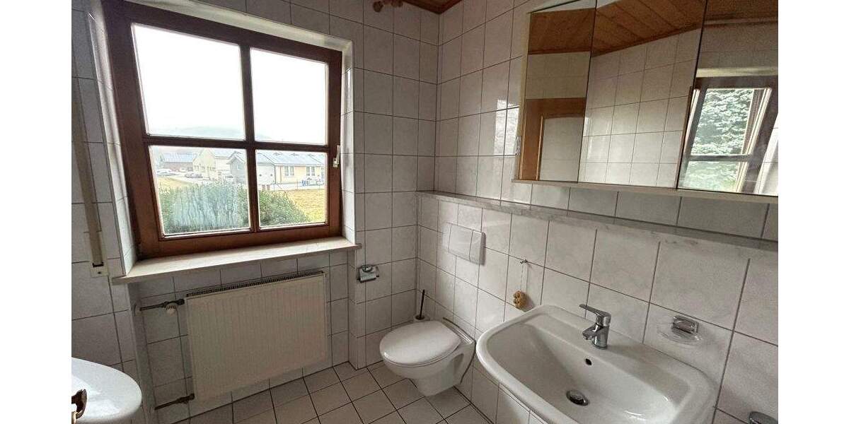 Einfamilienhaus Ortenburg Moosham - 6 Zimmer, 223 m&sup2;, 1.395&euro; | Angebot:25819711