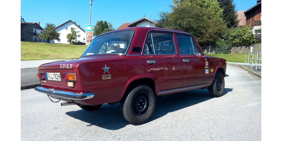 Lada 1200 64.998 km 5.999 &euro; Passau 94034