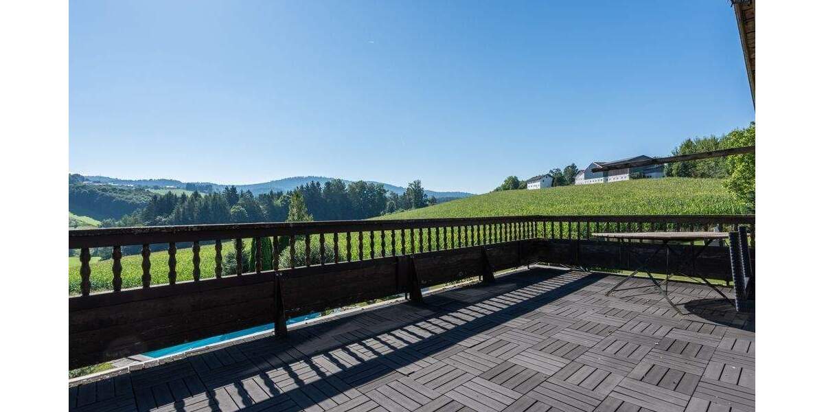 Einfamilienhaus Büchlberg / Solling Sölling - 9 Zimmer, 350 m&sup2;, 699.000&euro; | Angebot:25708686