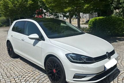 VW Golf 99.000 km 14.499 &euro; Hauzenberg 94051