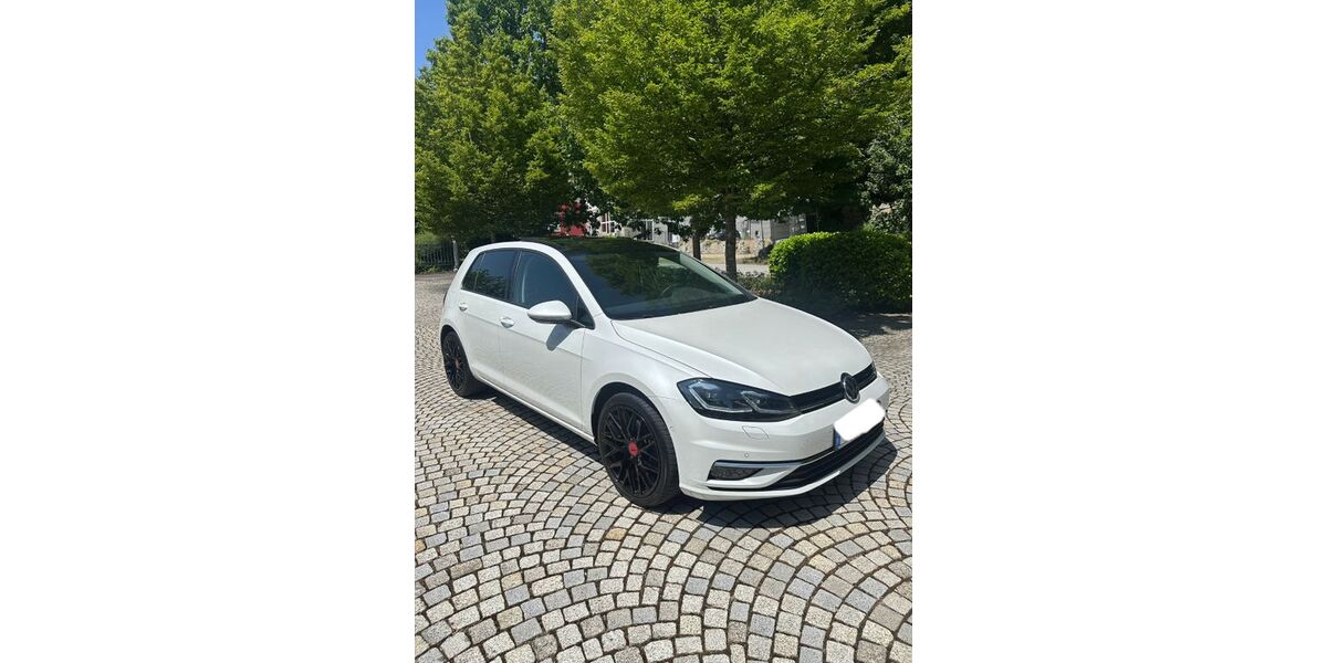 VW Golf 99.000 km 14.499 &euro; Hauzenberg 94051