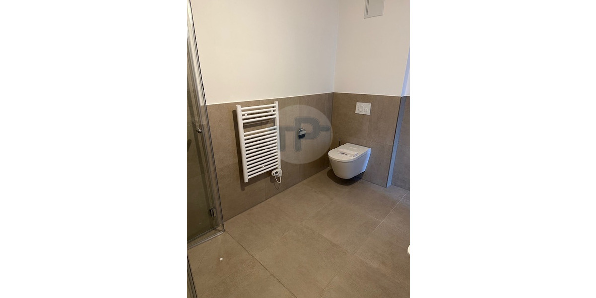 Etagenwohnung Hauzenberg - 2 Zimmer, 104 m&sup2;, 469.000&euro; | Angebot:25745717