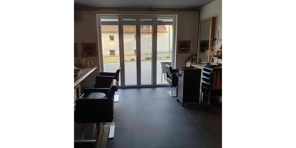 Einfamilienhaus Hauzenberg - 6 Zimmer, 210 m&sup2;, 450.000&euro; | Angebot:25173064