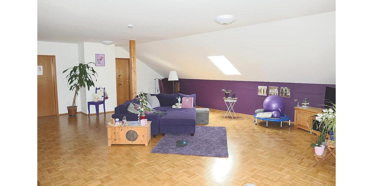 Dachgeschoßwohnung Bad Füssing - 3 Zimmer, 100 m&sup2;, 700&euro; | Angebot:22478499