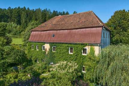 Haus Wegscheid - 7 Zimmer, 318 m&sup2;, 579.000&euro; | Angebot:22082906