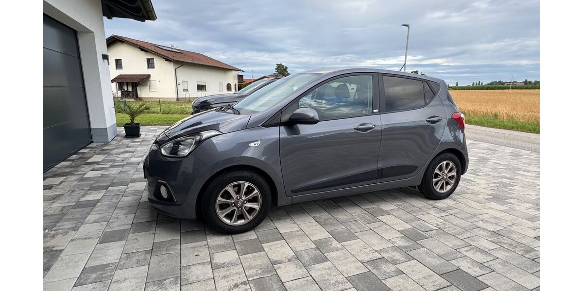 Hyundai i10 99.667 km 6.090 &euro; Pocking 94060