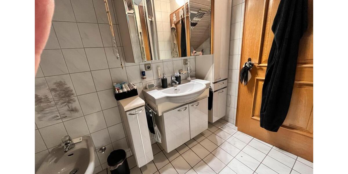 Dachgeschoßwohnung Passau Maierhof - 4 Zimmer, 120 m&sup2;, 1.150&euro; | Angebot:25895002