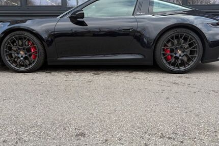 Porsche 992 3.800 km 177.800 &euro; Passau 94032
