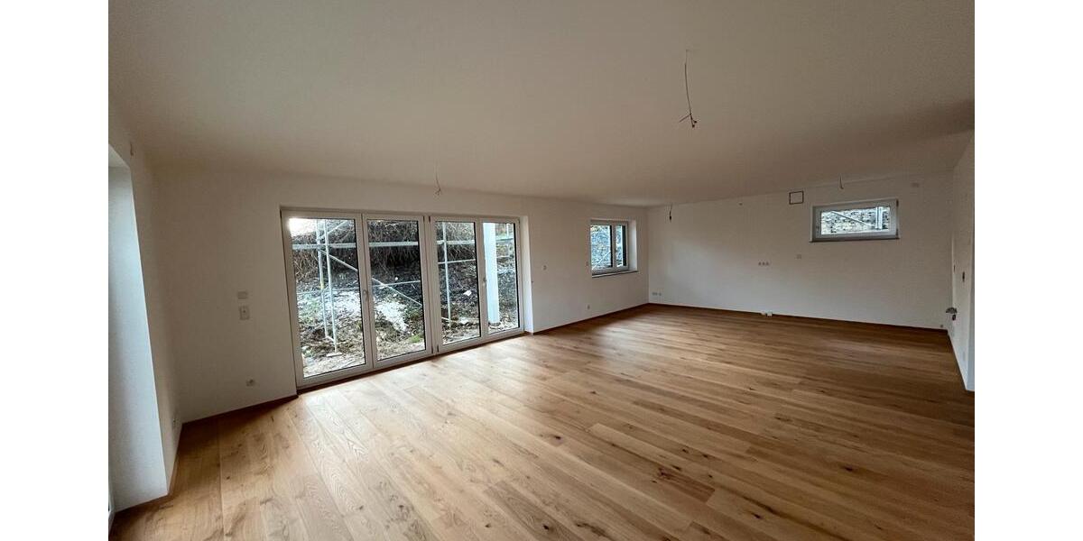 Terrassenwohnung Thyrnau - 3 Zimmer, 115 m&sup2;, 1.290&euro; | Angebot:25423929