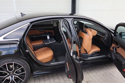 Audi A8 17.000 km 91.500 &euro; Passau 94034