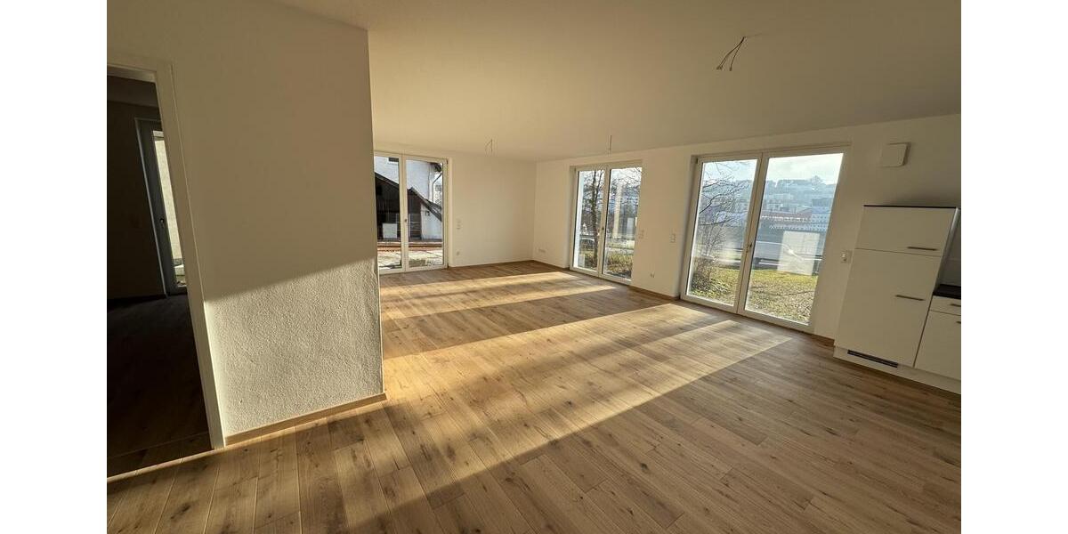 Etagenwohnung Passau Maierhof - 2 Zimmer, 88 m&sup2;, 1.100&euro; | Angebot:25844364