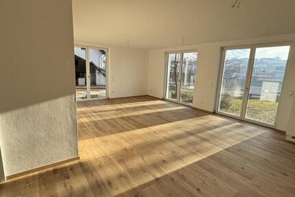 Wohnung Passau Maierhof - 2 Zimmer, 88 m&sup2;, 1.100&euro; | Angebot:25844364