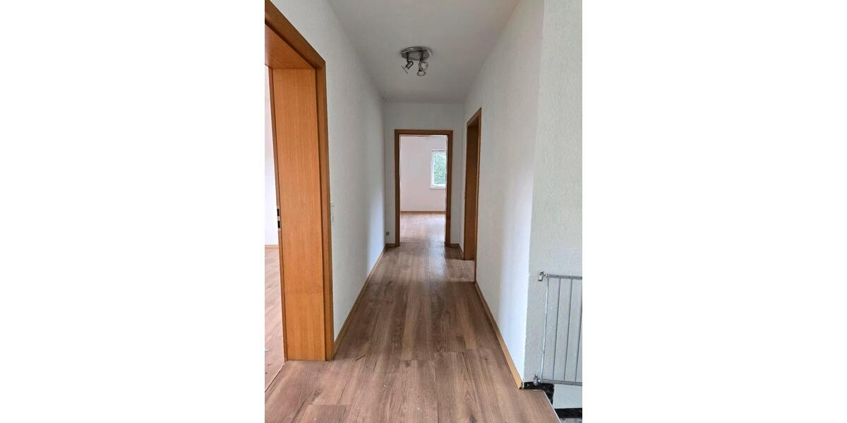 Einfamilienhaus Fürstenstein - 4 Zimmer, 110 m&sup2;, 890&euro; | Angebot:25350185