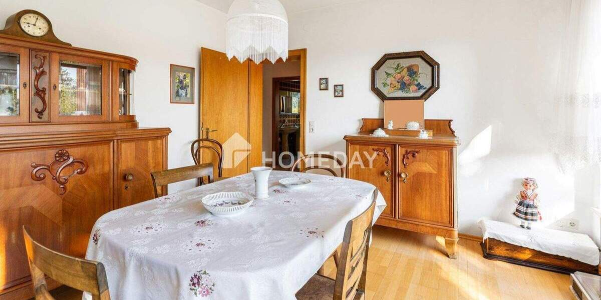 Einfamilienhaus Schöllnach - 7 Zimmer, 180 m&sup2;, 449.000&euro; | Angebot:25694107