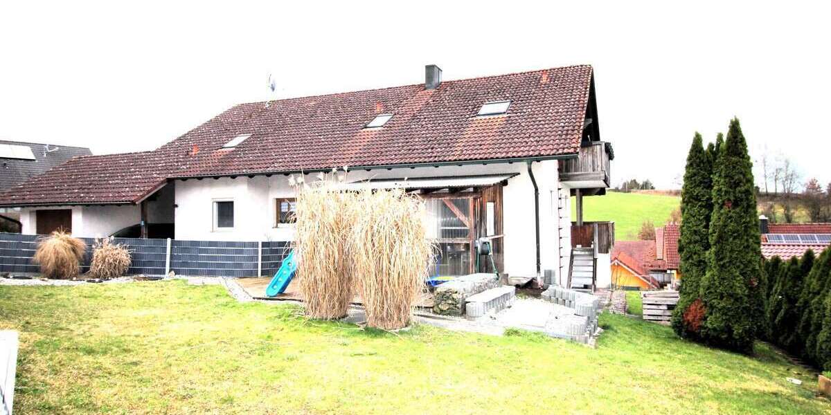 Einfamilienhaus Passau / Hacklberg Hacklberg - 12 Zimmer, 316 m&sup2;, 699.000&euro; | Angebot:24872288