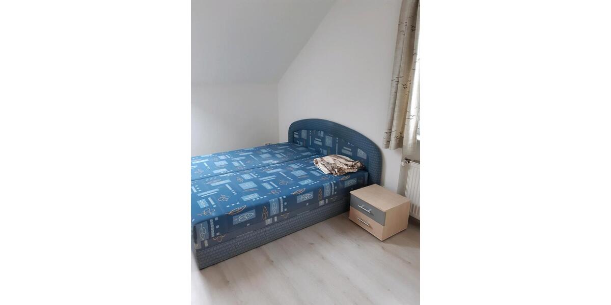 Dachgeschoßwohnung Haarbach - 1.5 Zimmer, 40 m&sup2;, 375&euro; | Angebot:25975885