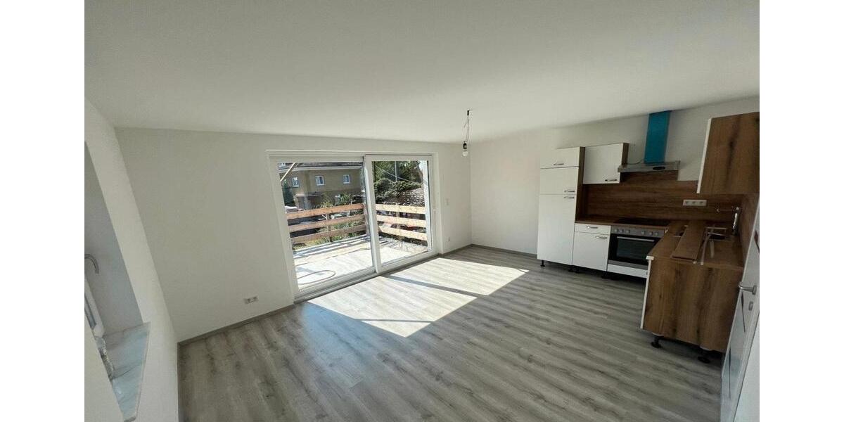Etagenwohnung Kirchham - 4 Zimmer, 83 m&sup2;, 950&euro; | Angebot:26047318