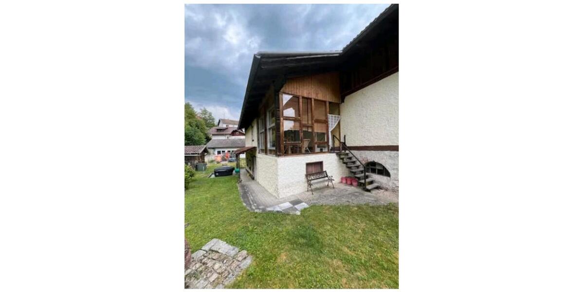 Einfamilienhaus Saldenburg - 7 Zimmer, 229 m&sup2;, 295.000&euro; | Angebot:25239678